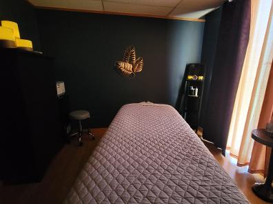 Massages are available for as little as 30 minutes or up to 2 hours.. whatever your body needs, it can receive!